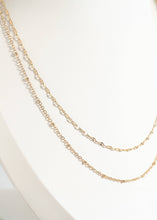 Load image into Gallery viewer, Stainless Steel Lip Chain Necklace: Gold / 16"