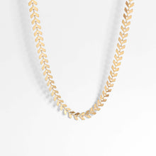 Load image into Gallery viewer, Stainless Steel Chevron Chain Necklace for Women: Stainless / 18"+2" Ext