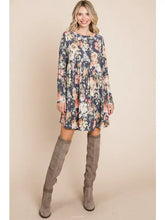 Load image into Gallery viewer, Layla Dress
