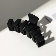 Load image into Gallery viewer, Large Claw Clip
