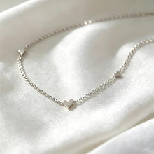 Load image into Gallery viewer, Dainty Heart Necklace
