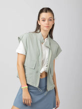 Load image into Gallery viewer, Windbreaker Vest
