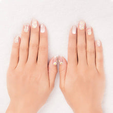 Load image into Gallery viewer, Ditzy Daisies Nail Wrap Kit
