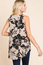Load image into Gallery viewer, Taupe Tunic Tank
